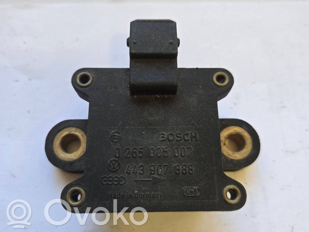 Audi 100 S4 C4 ESP acceleration yaw rate sensor 