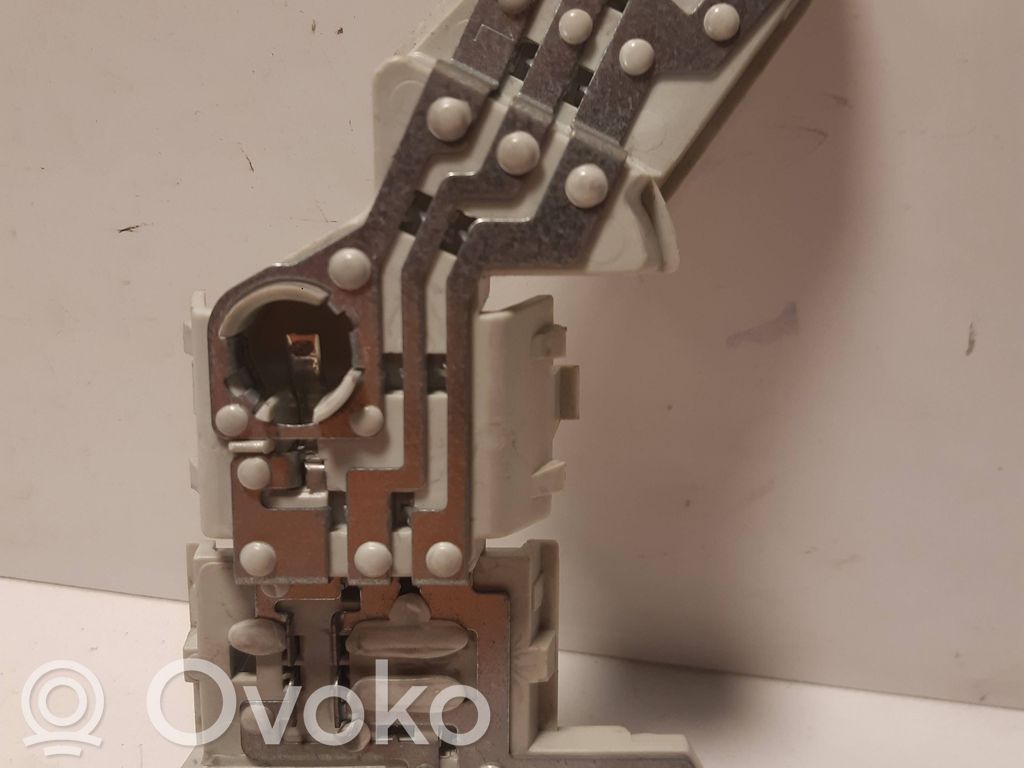 Volvo V50 Tail light bulb cover holder 