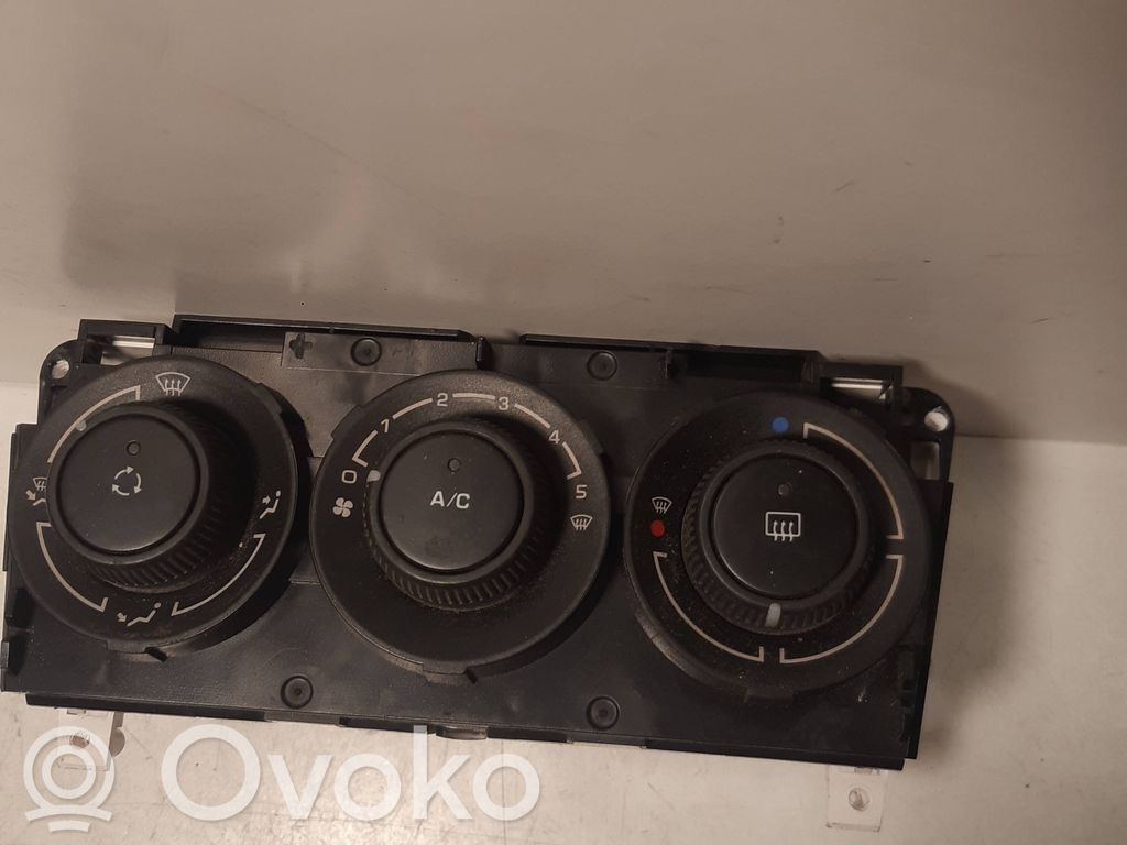 Peugeot 308 Climate control unit 