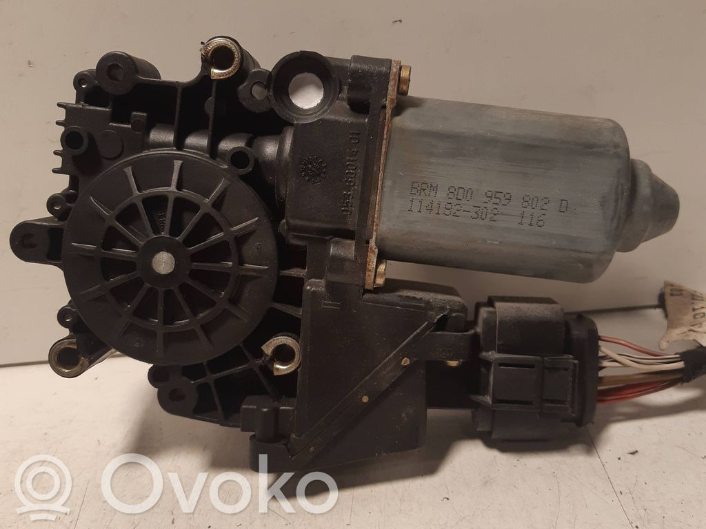 Audi A4 S4 B5 8D Silnik regulatora szyby drzwi przednich 