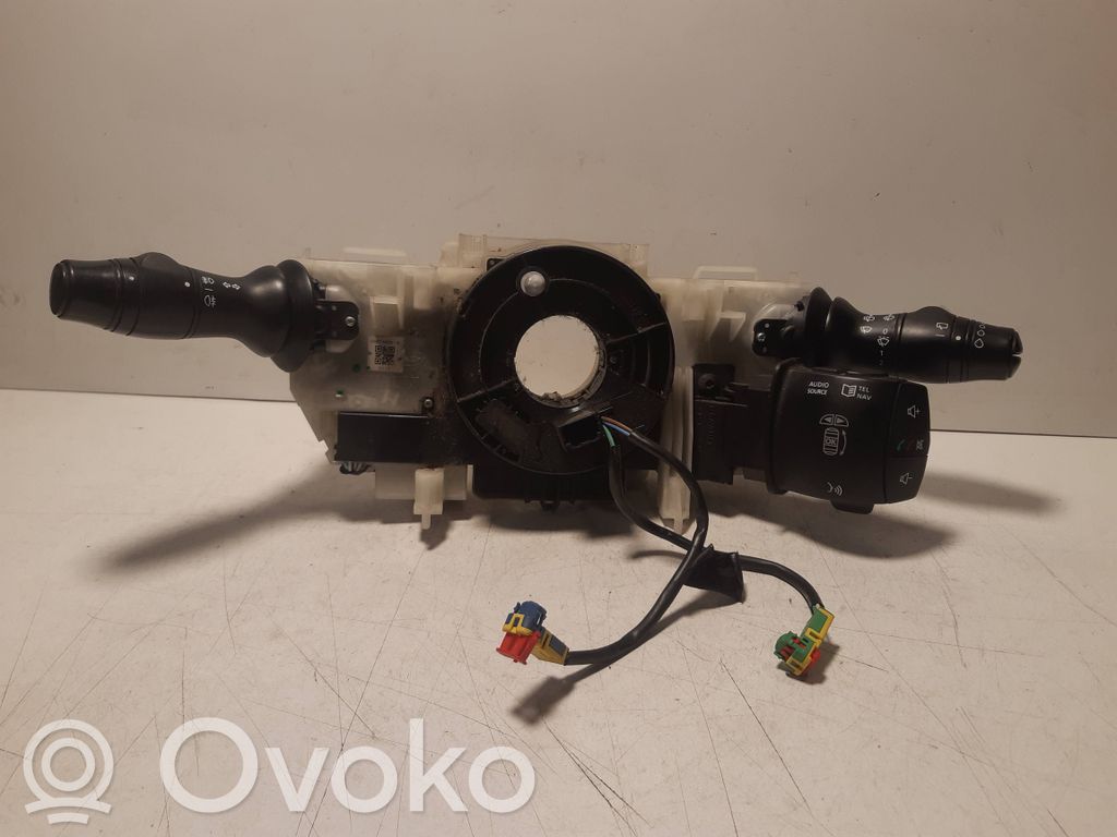 Renault Laguna III Wiper turn signal indicator stalk/switch 