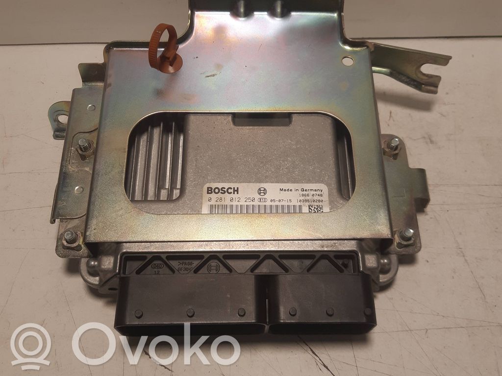 Honda FR-V Engine control unit/module 