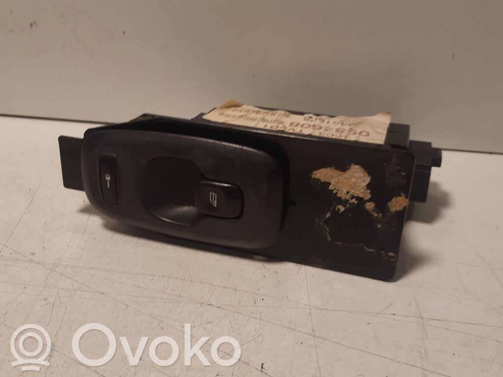 Volvo V70 Przyciski szyb 
