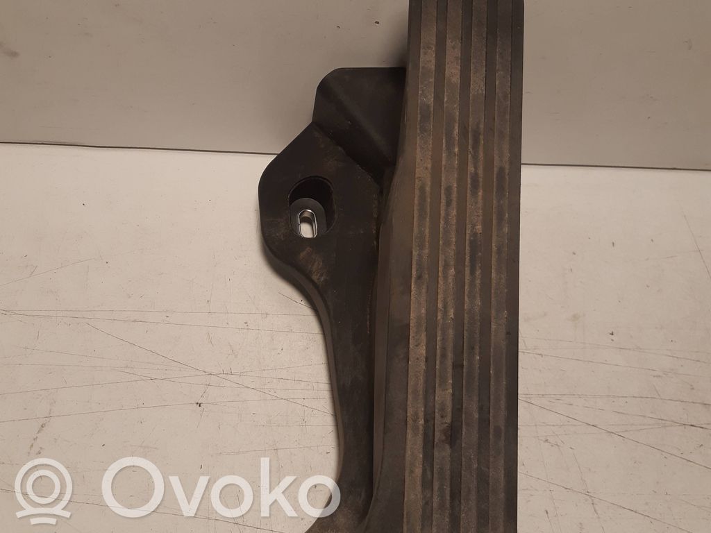 Volkswagen Golf VI Pedał gazu / przyspieszenia 
