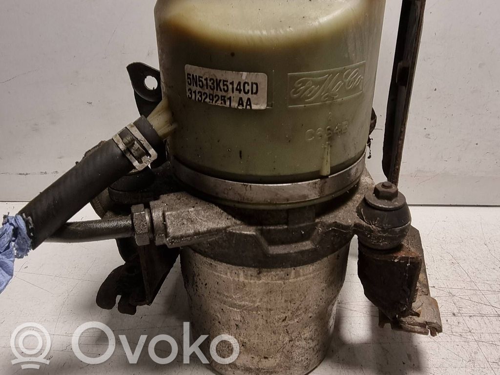 Volvo V50 Ohjaustehostimen pumppu 
