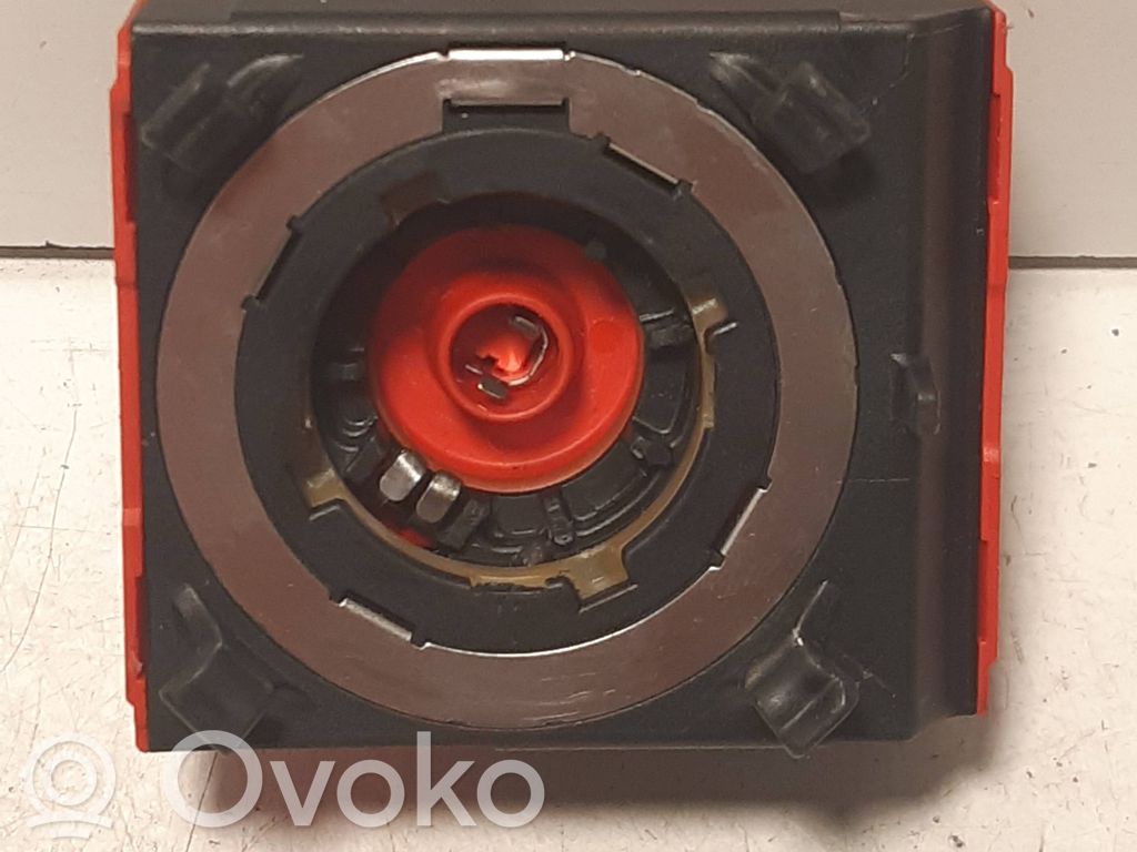 Peugeot 407 Headlight ballast module Xenon 