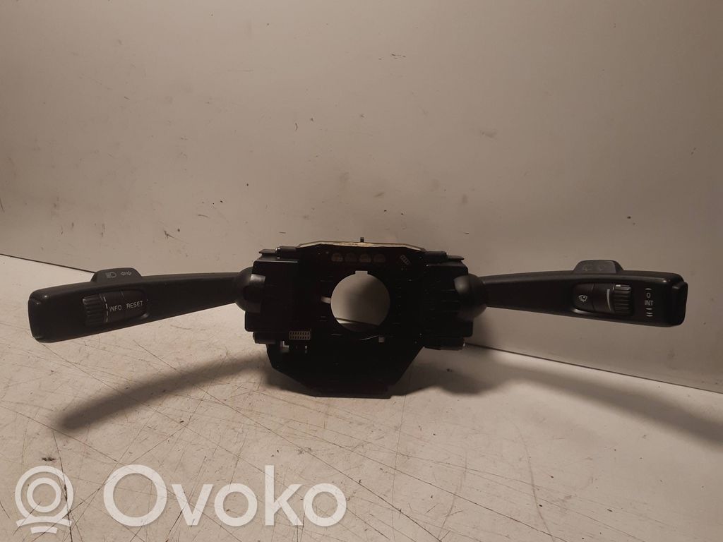 Volvo V50 Wiper turn signal indicator stalk/switch 