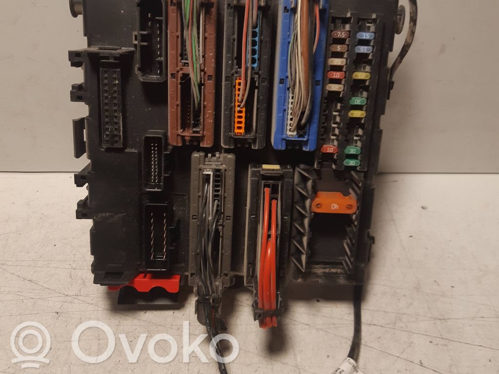 Opel Vectra C Sulakemoduuli 