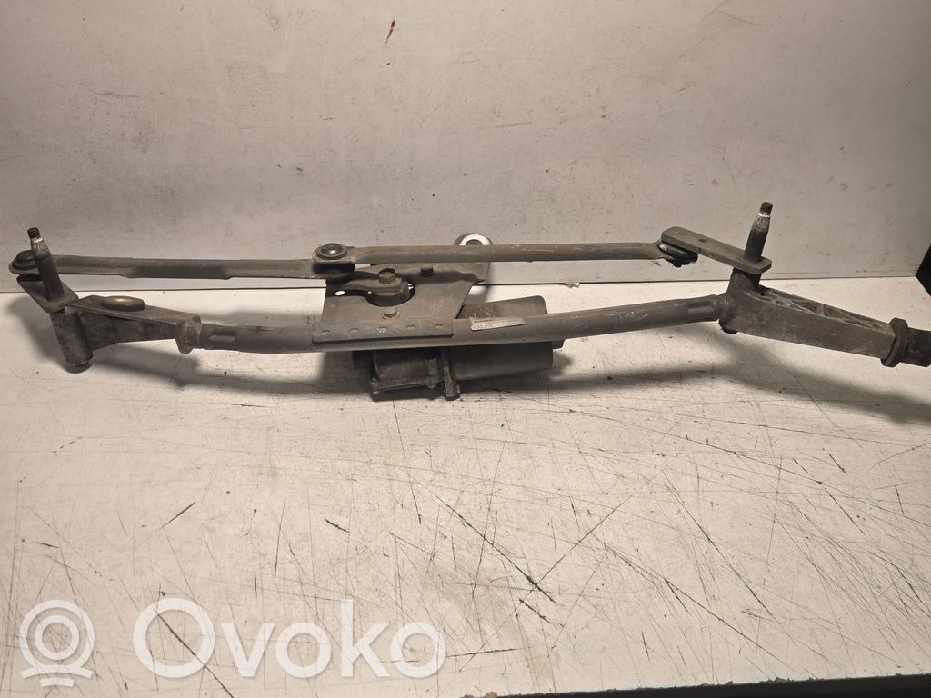 Volvo V70 Mechanizm i silniczek wycieraczek szyby przedniej / czołowej 