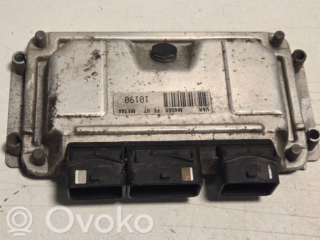 Citroen Berlingo Engine control unit/module 
