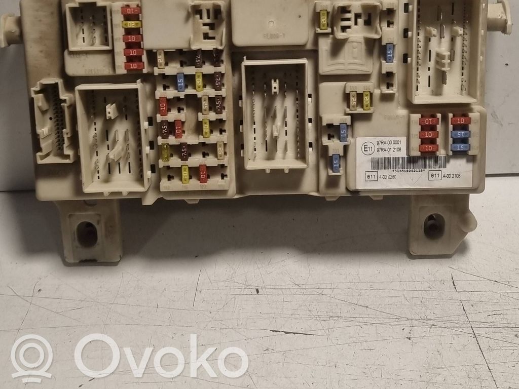 Ford Focus Fuse module 