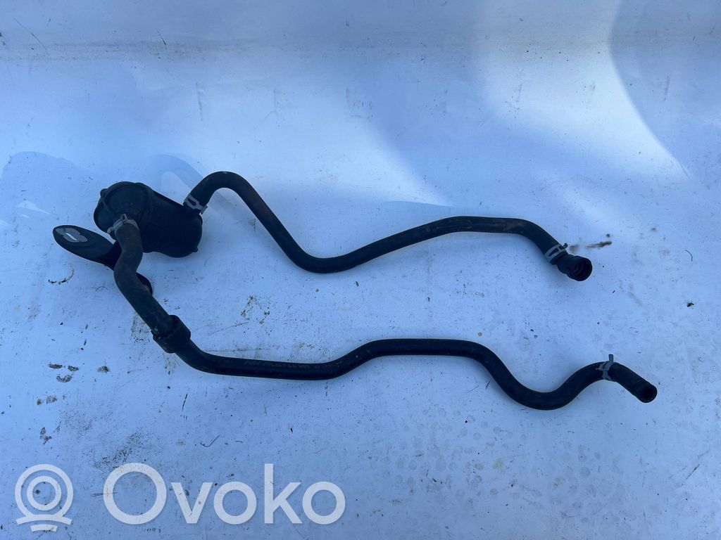Opel Corsa E Vakuuma gaisa tilpne 