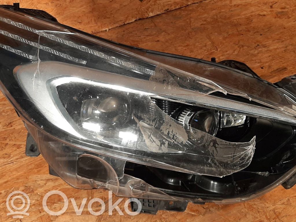 Ford S-MAX Headlight/headlamp 