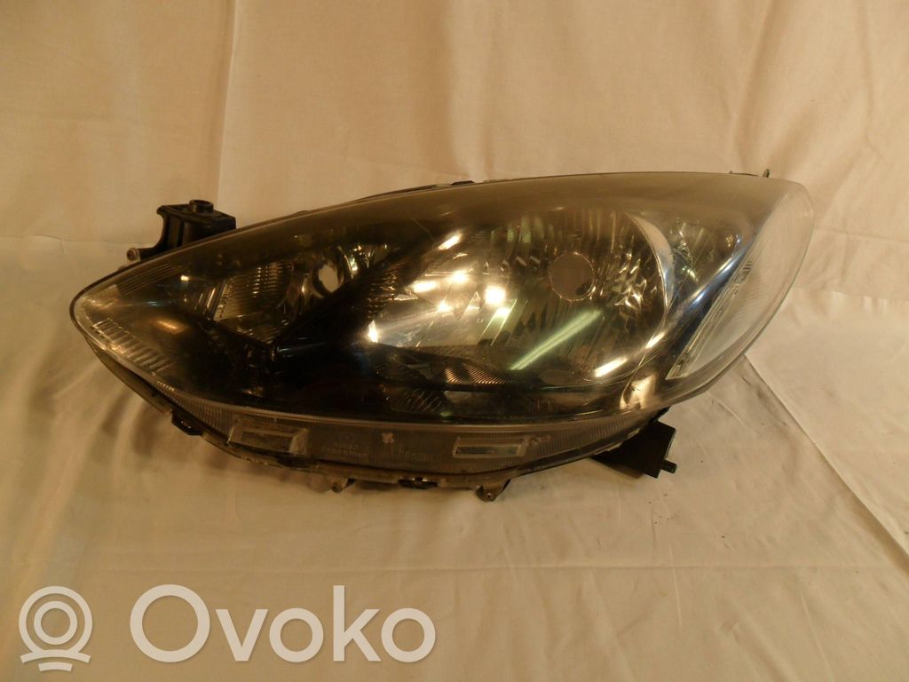 Mazda 2 Headlight/headlamp 
