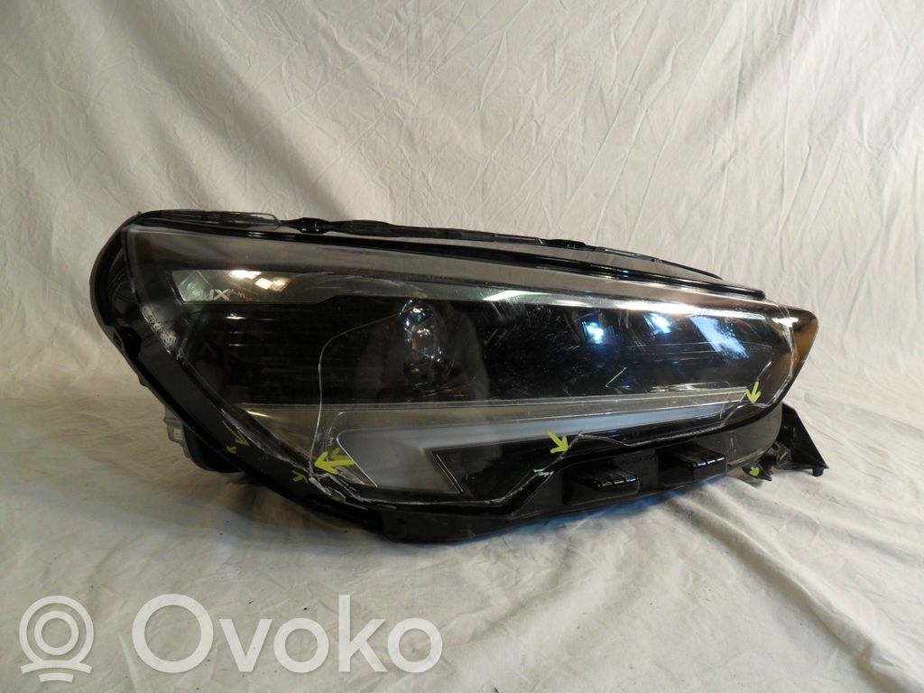 Opel Corsa F Priekinis žibintas 