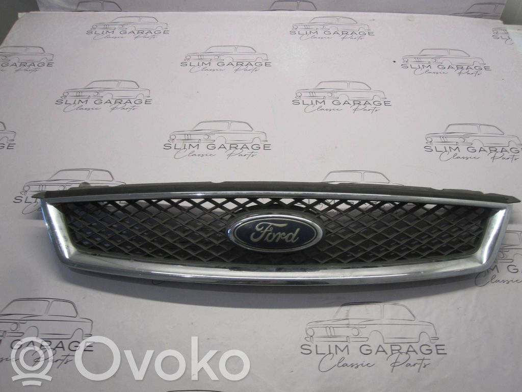 Ford Focus Front grill 