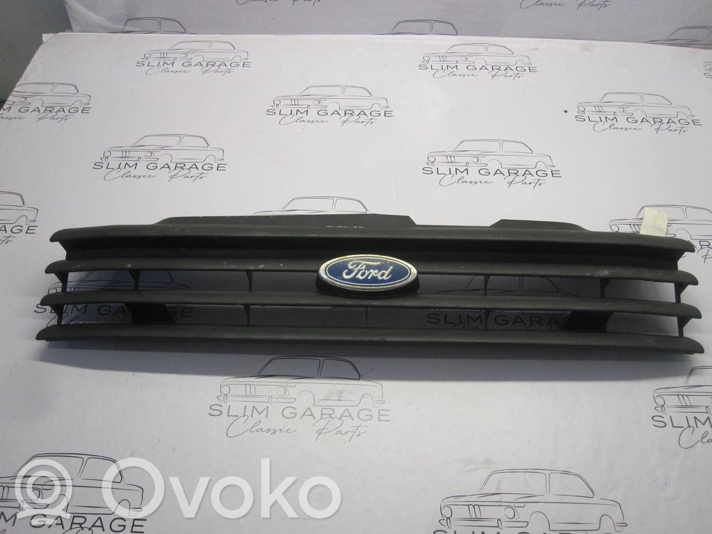 Ford Taunus TC3 Griglia anteriore 