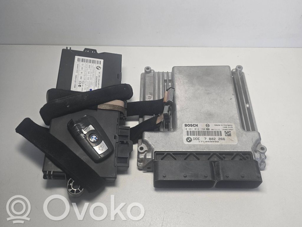 BMW 5 E60 E61 Engine control unit/module 