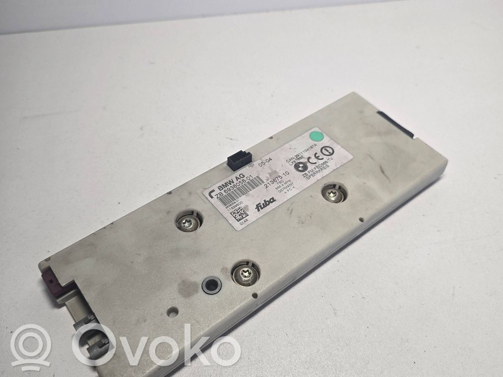 BMW 7 E65 E66 Antenos stiprintuvas 