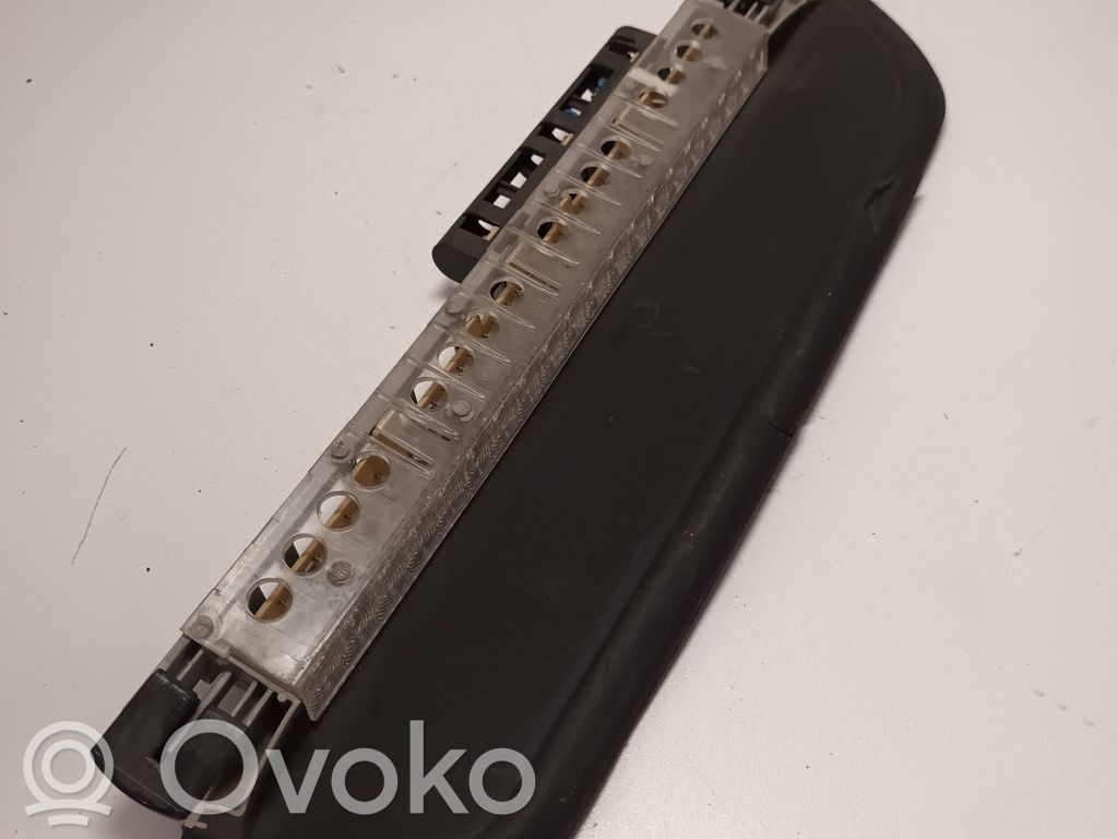 BMW 3 E46 Third/center stoplight 