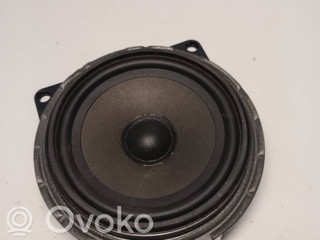 BMW 3 E90 E91 Etuoven kaiutin 
