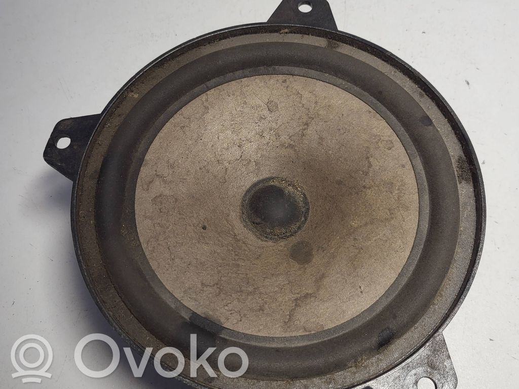 Altavoz de la puerta delantera   65138368233