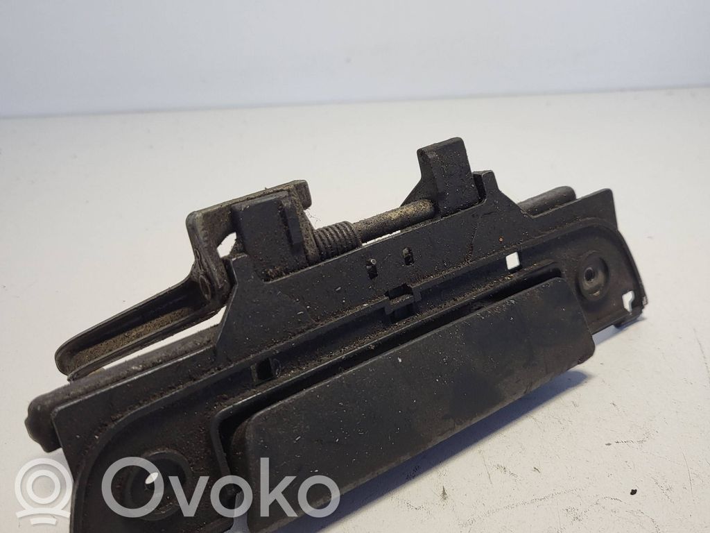 BMW 3 E36 Manecilla externa puerta delantera 