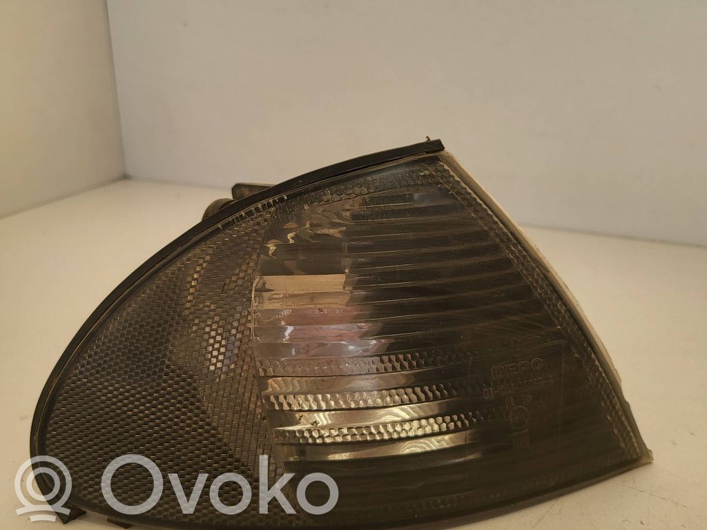 BMW 3 E46 Front indicator light 