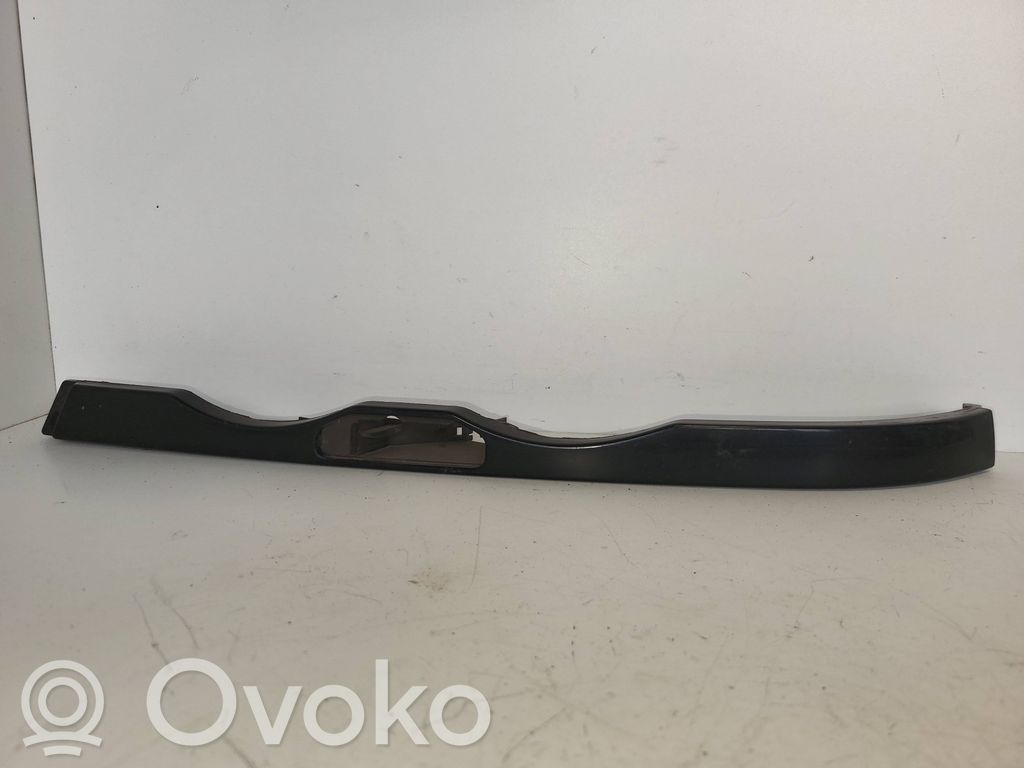 Under headlight/headlamp trim   51138227643