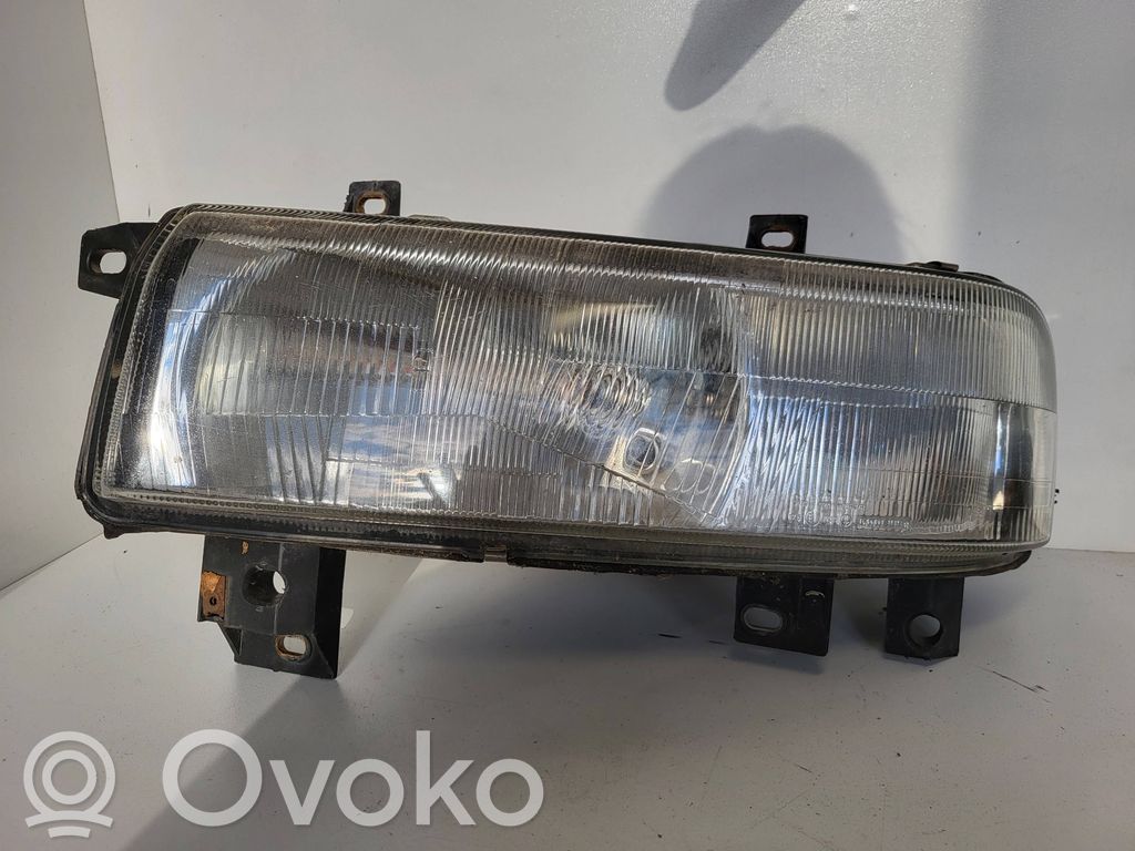 Phare frontale   38210748