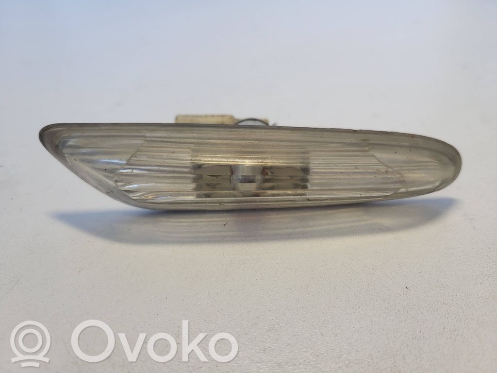 BMW 3 E90 E91 Front fender indicator light 