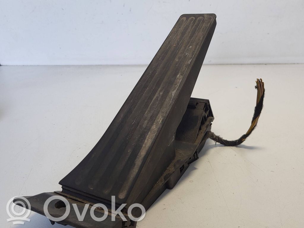 BMW 3 E90 E91 Accelerator throttle pedal 