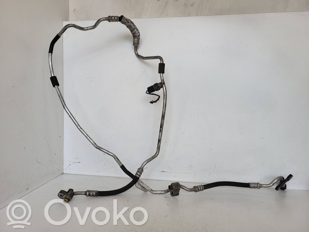BMW 3 E90 E91 Air conditioning (A/C) pipe/hose 