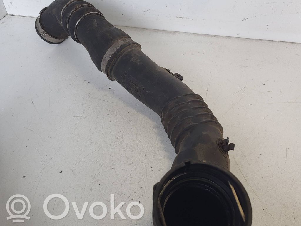 BMW 1 E81 E87 Interkūlera šļūtene (-es) / caurule (-es) 