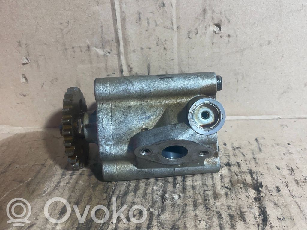Volvo V50 Bomba de aceite 