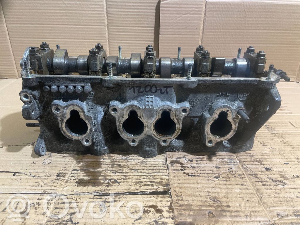 Volkswagen Touran I Engine head 