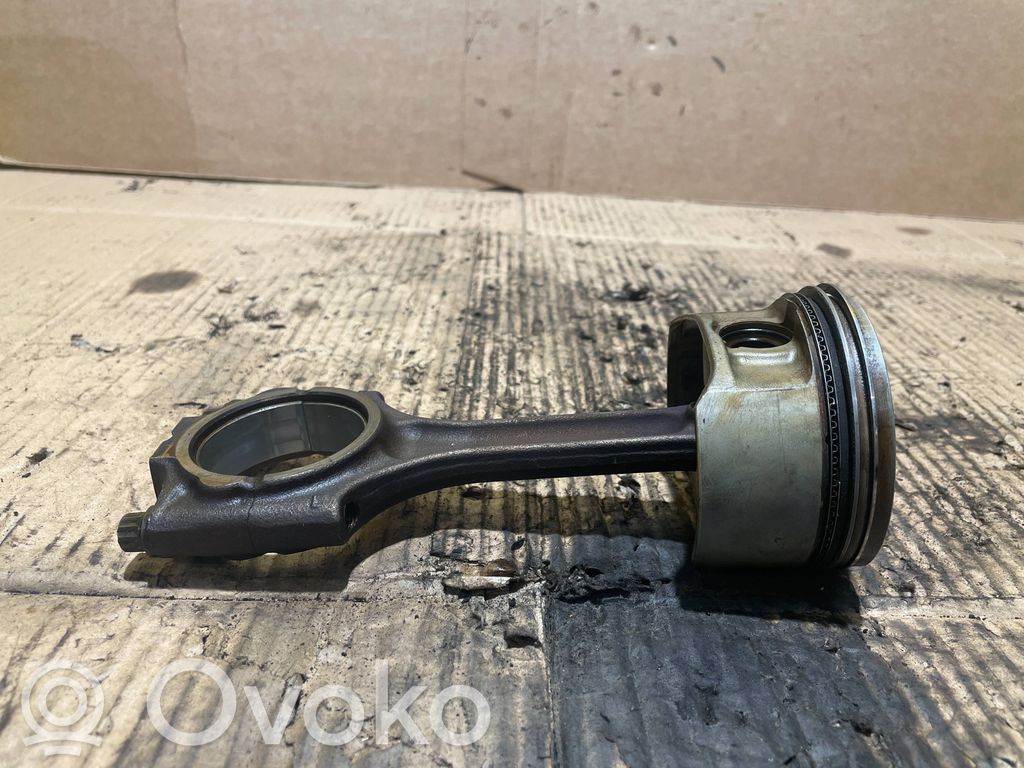 Volvo S80 Pistón con biela 