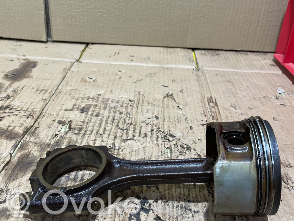Volvo S40 Pistón con biela 