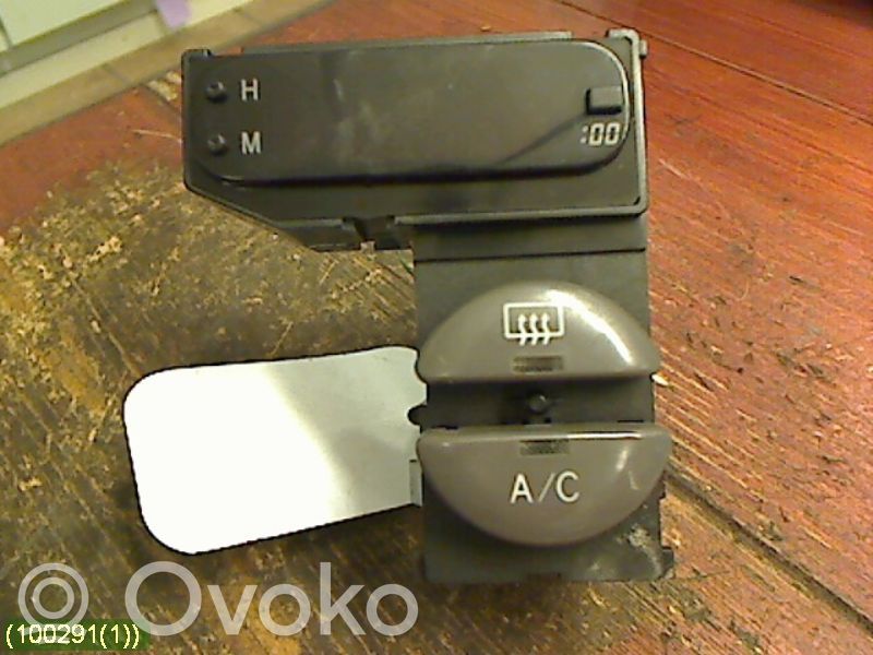 Clock   JECO