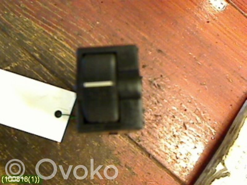 Panel lighting control switch   MR114337,04001000LK
