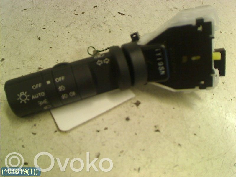 Nissan Qashqai+2 Indicator stalk 