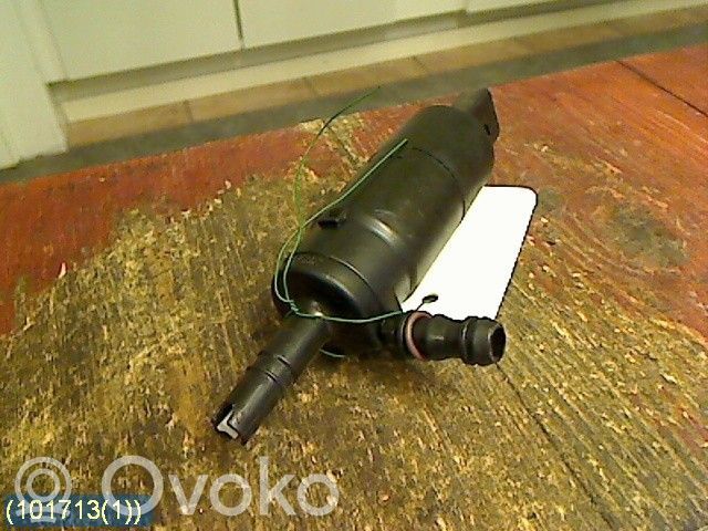 Headlight washer pump