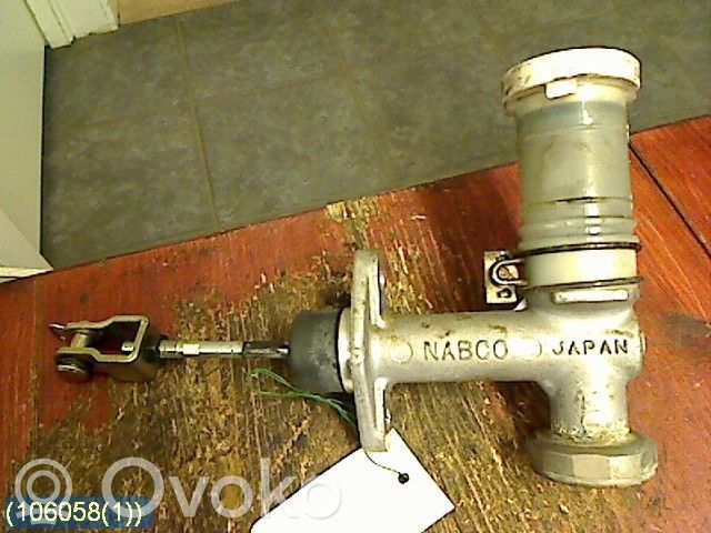 Główny cylinder sprzęgła   NABCO