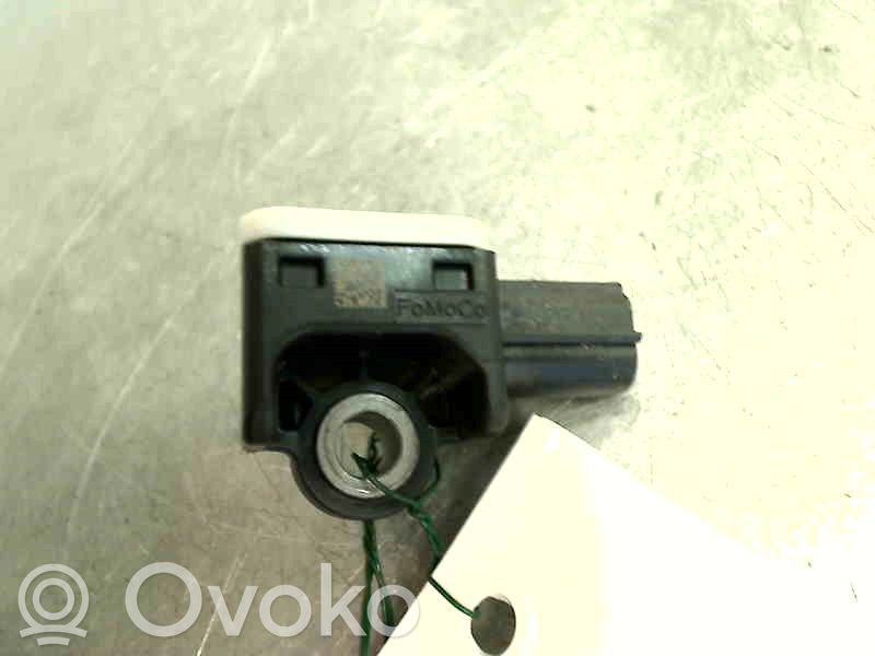 Sensor impacto/accidente para activar Airbag   1523017,8M5T14B342AC