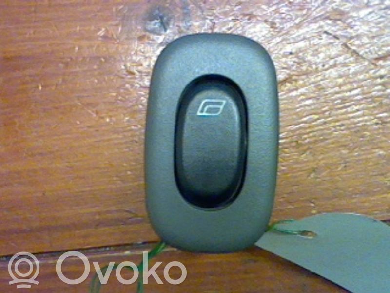 Electric window control switch   4927547,W236KALPS