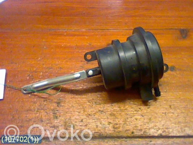 Ford Windstar Ilmastointilaitteen läpän käyttölaite/moottori (A/C) 