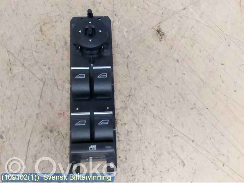 Ford Kuga II Electric window control switch 