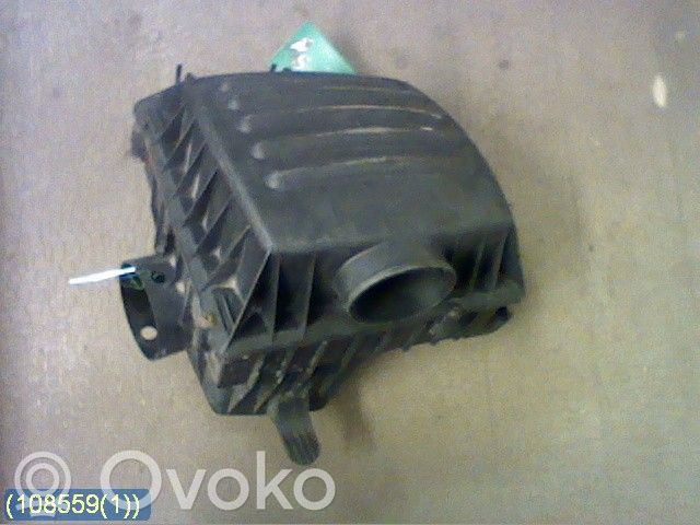 Opel Omega B2 Obudowa filtra powietrza 