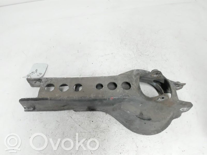 Volvo V70 Braț control spate 