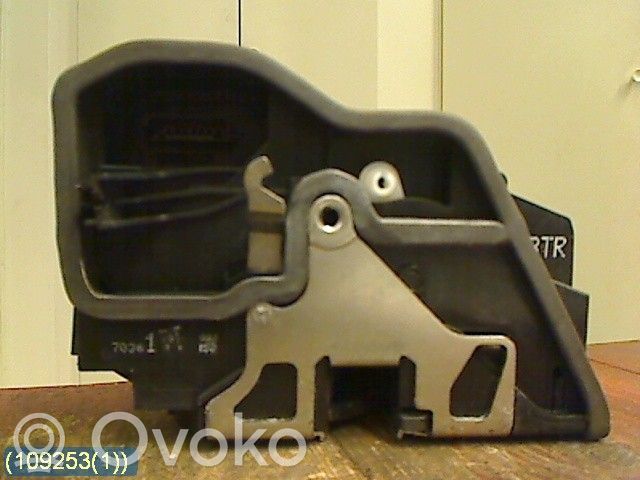 BMW 5 E60 E61 Front door lock 